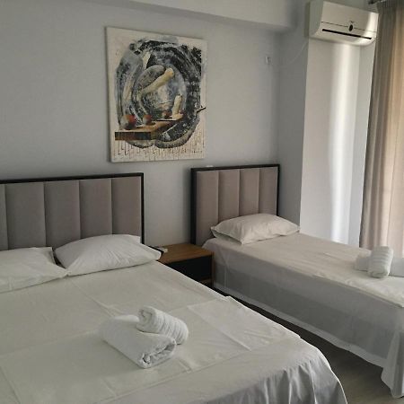 Irini Boutique Rooms!!! 히마레 외부 사진