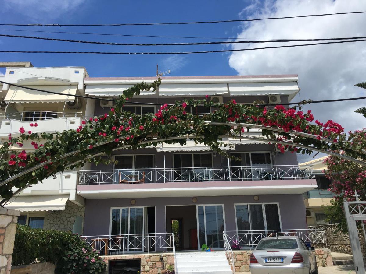 Irini Boutique Rooms!!! 히마레 외부 사진
