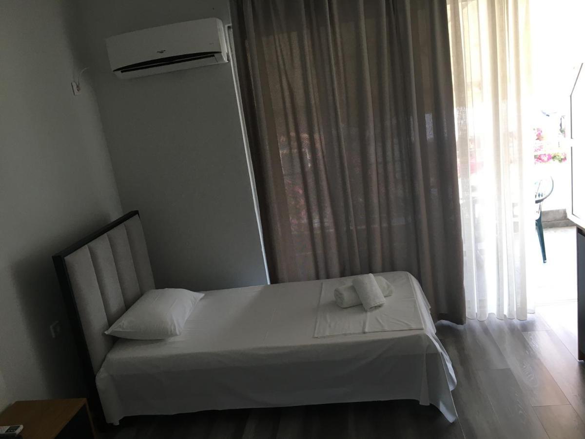 Irini Boutique Rooms!!! 히마레 외부 사진
