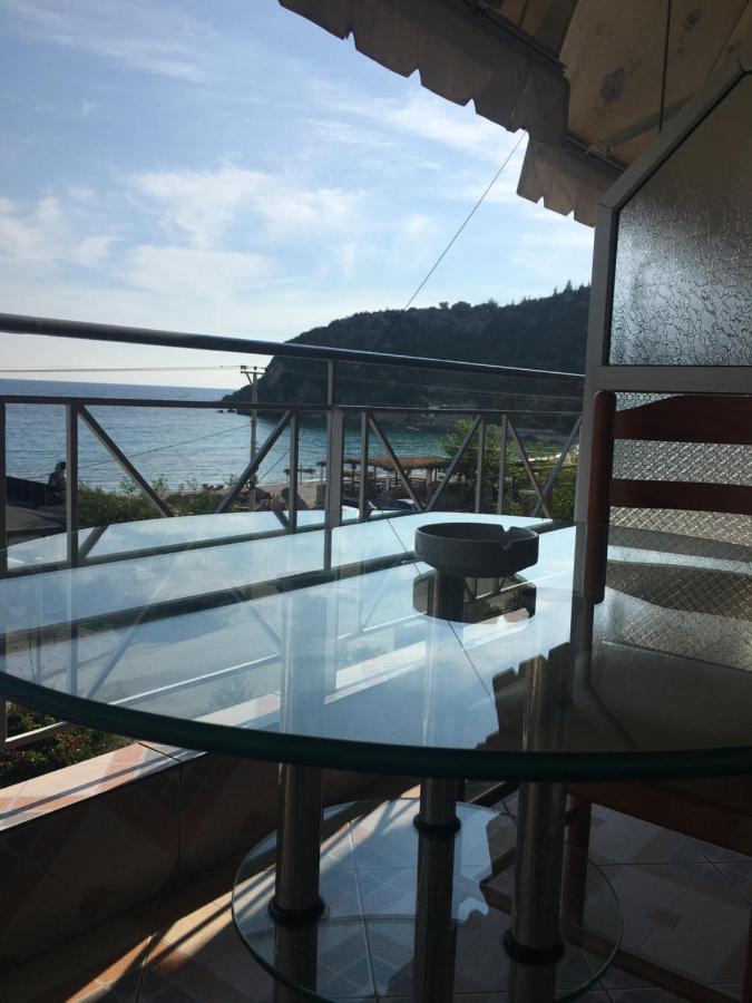 Irini Boutique Rooms!!! 히마레 외부 사진
