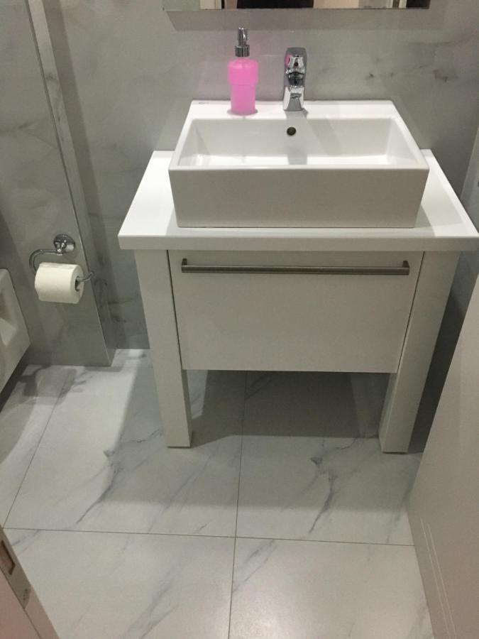 Irini Boutique Rooms!!! 히마레 외부 사진