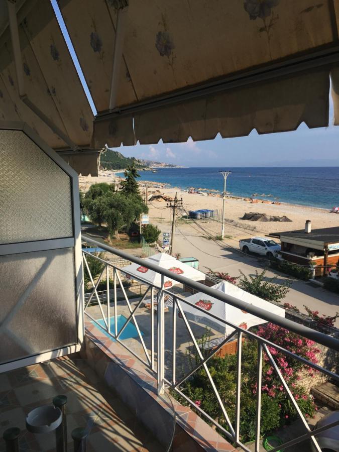 Irini Boutique Rooms!!! 히마레 외부 사진