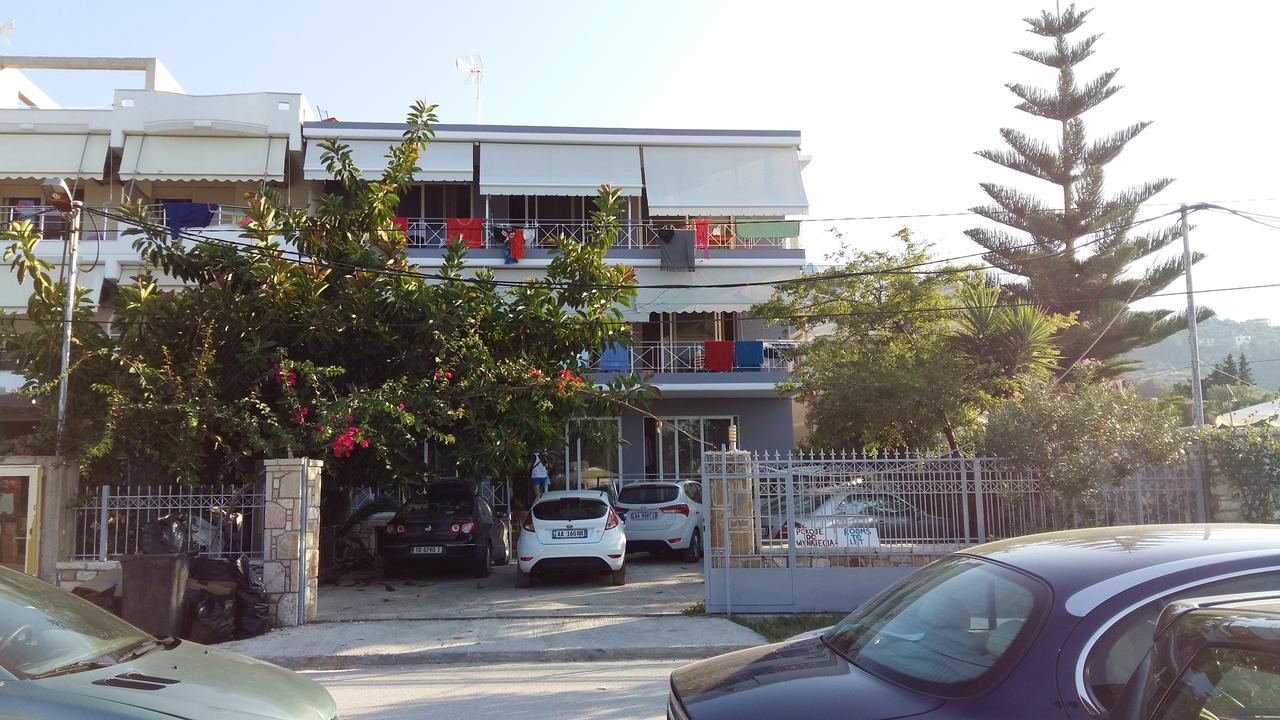 Irini Boutique Rooms!!! 히마레 외부 사진